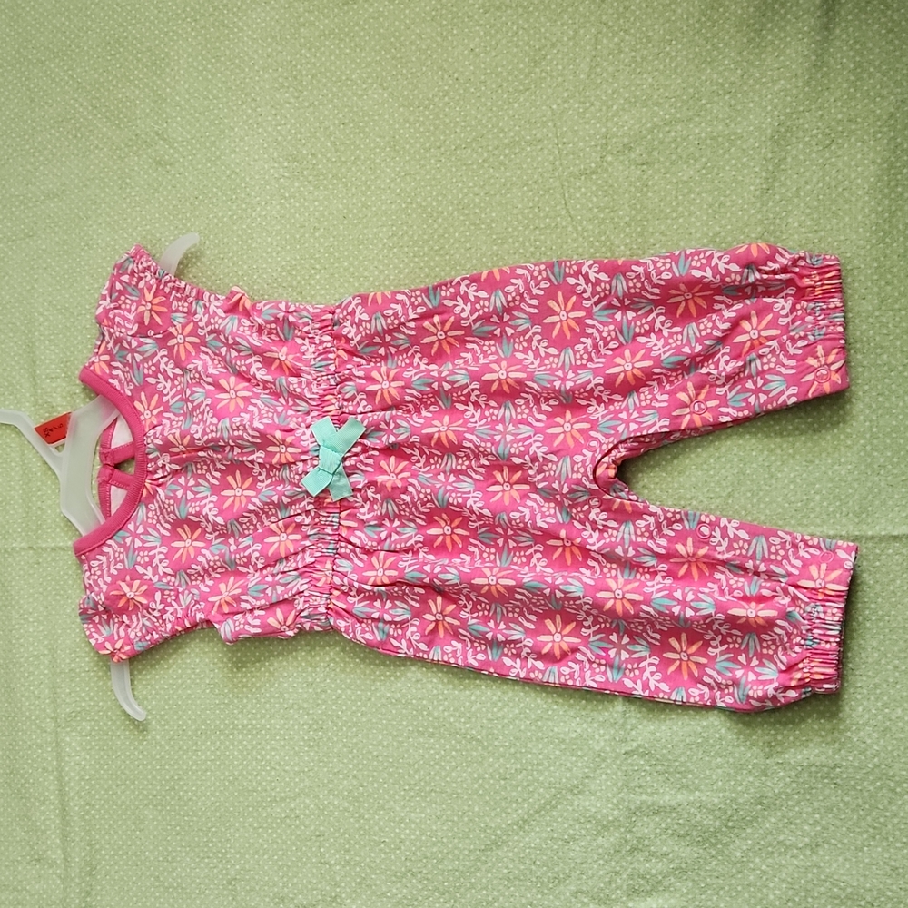 Cherokee 0-3 months girls pink one piece jumper set 💖 snap buttons on legs